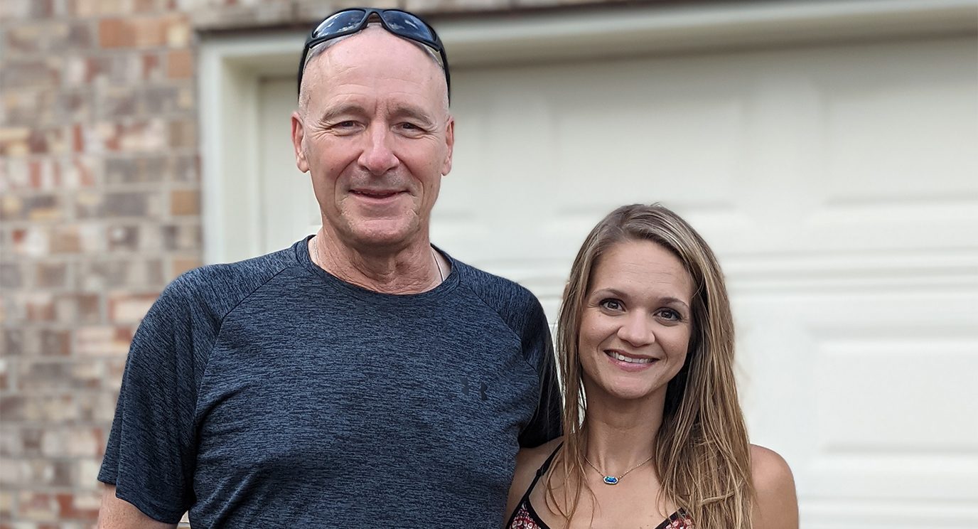 Kristi Nelson和她岳父John 白血病幸存者